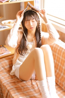 强奸女老师详情介绍